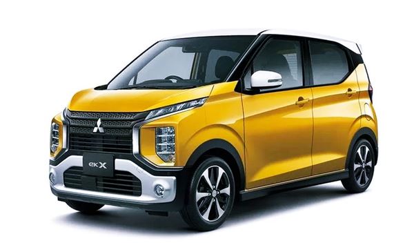 Mitsubishi EK X