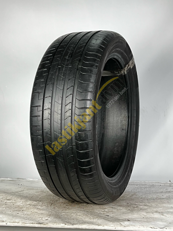 Pirelli 245/45R19 102Y Pzero 4 mm 2.EL Yaz Lastiği (2023)