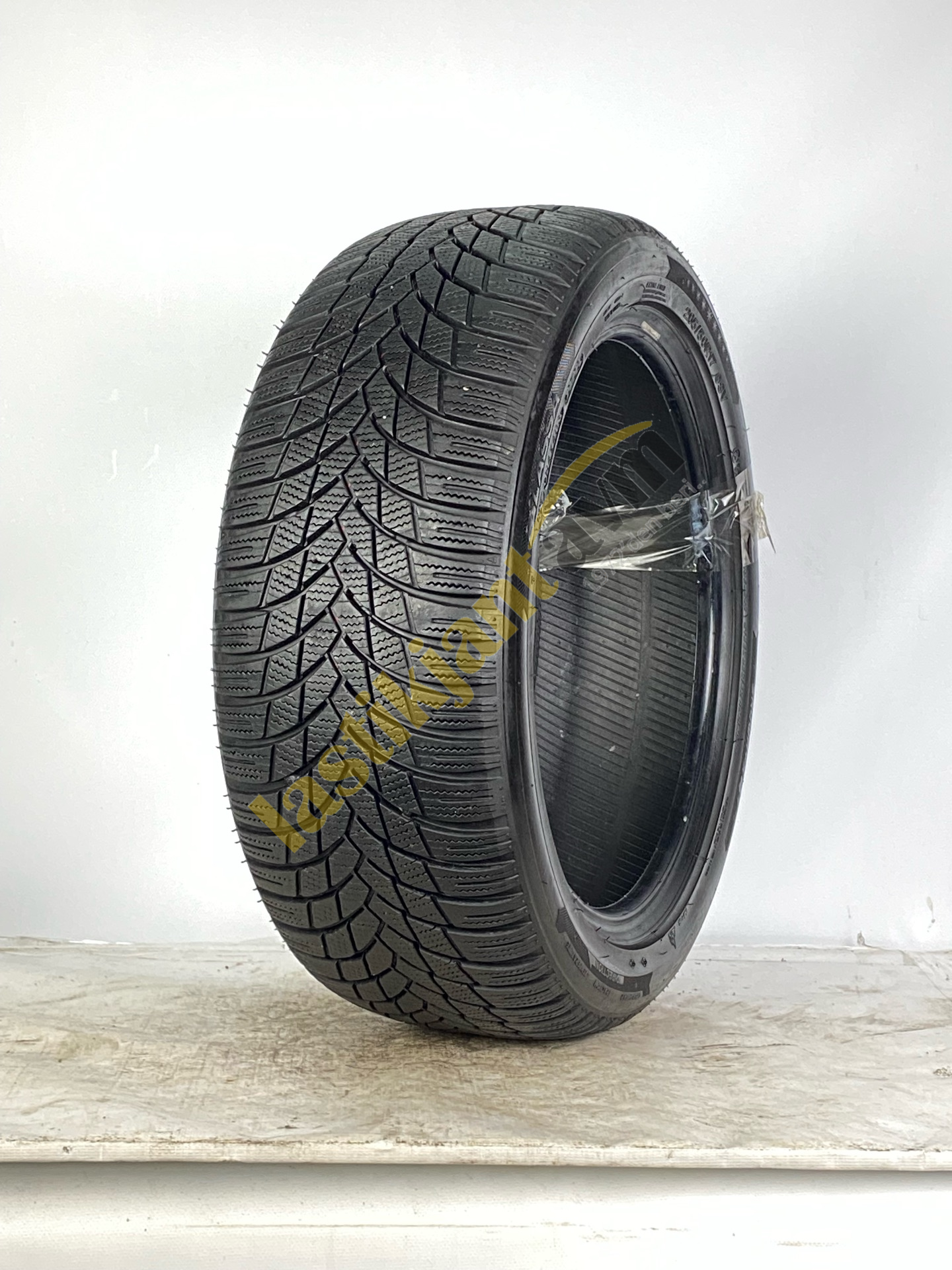 Lassa 205/50R17 93V 7 mm Snoways4 2.El Kış Lastiği (2022)