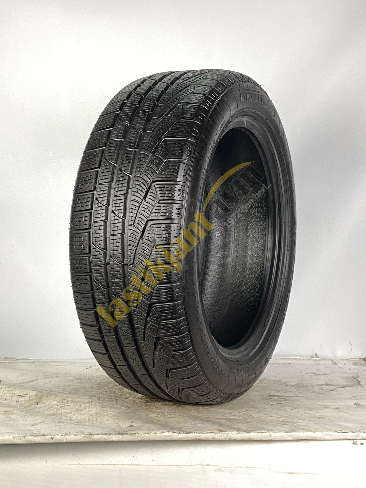 Pirelli 225/50R17 94H 7 mm Sottozero2 2.El Kış Lastiği (2022) RFT