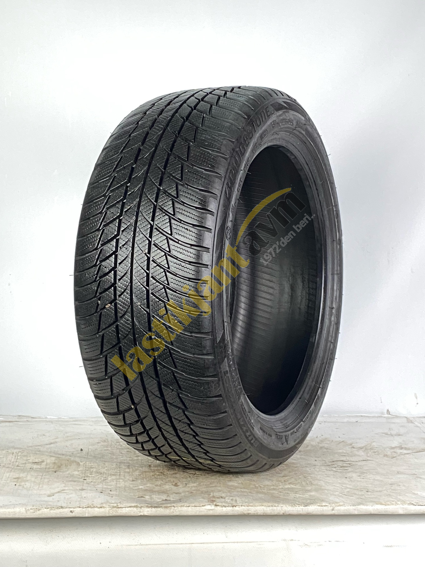 Bridgestone 225/45R17 91H 7 mm Blizzaklm001 2.El Kış Lastiği (2022) RFT
