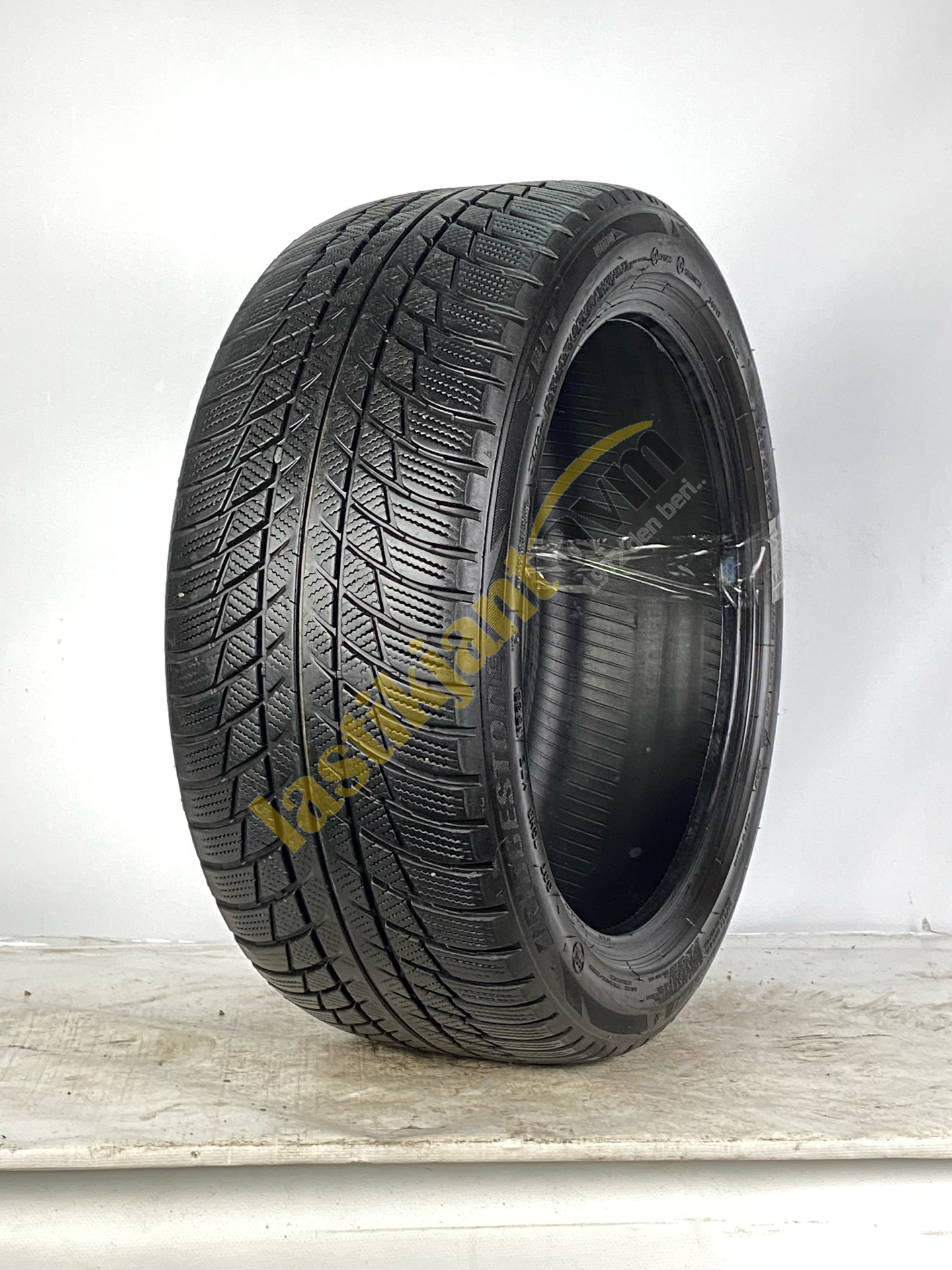 Bridgestone 225/45R17 91H 5mm Blizzaklm001 2.El Kış Lastiği (2022) RFT
