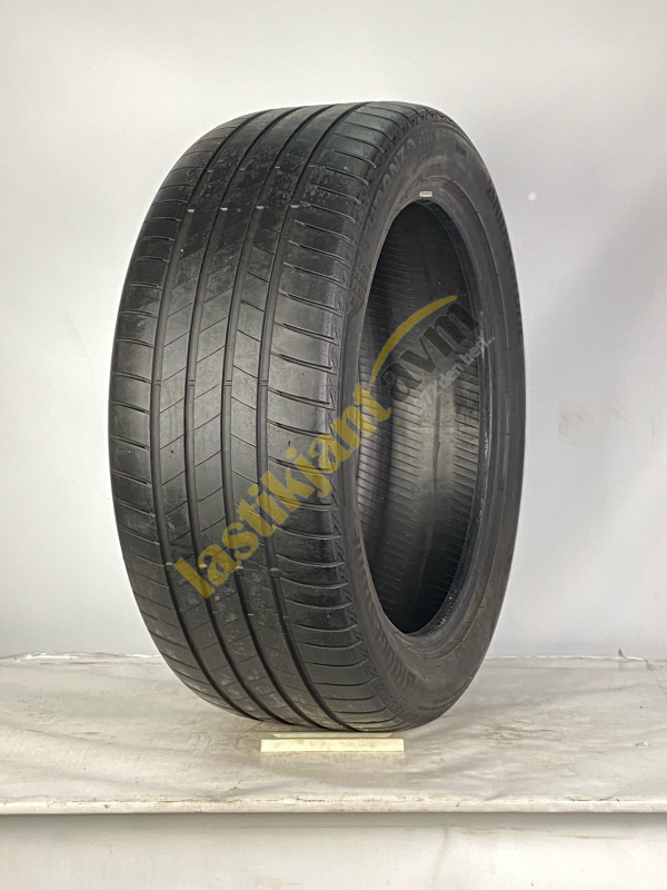 Bridgestone 275/45R21 100Y Turanza T005 5 mm 2.EL Yaz Lastiği (2022)