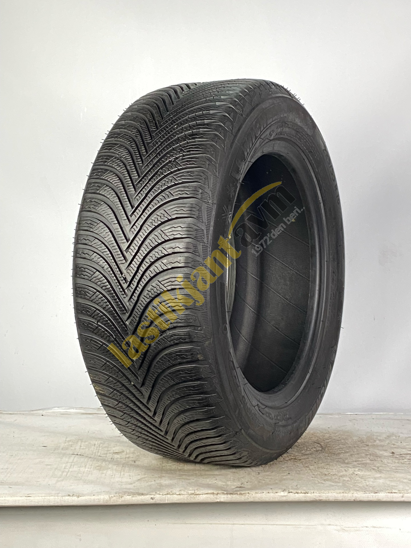 Michelin 225/55R16 95V 6 mm Alpin5 2.El Kış Lastiği (2021) RFT